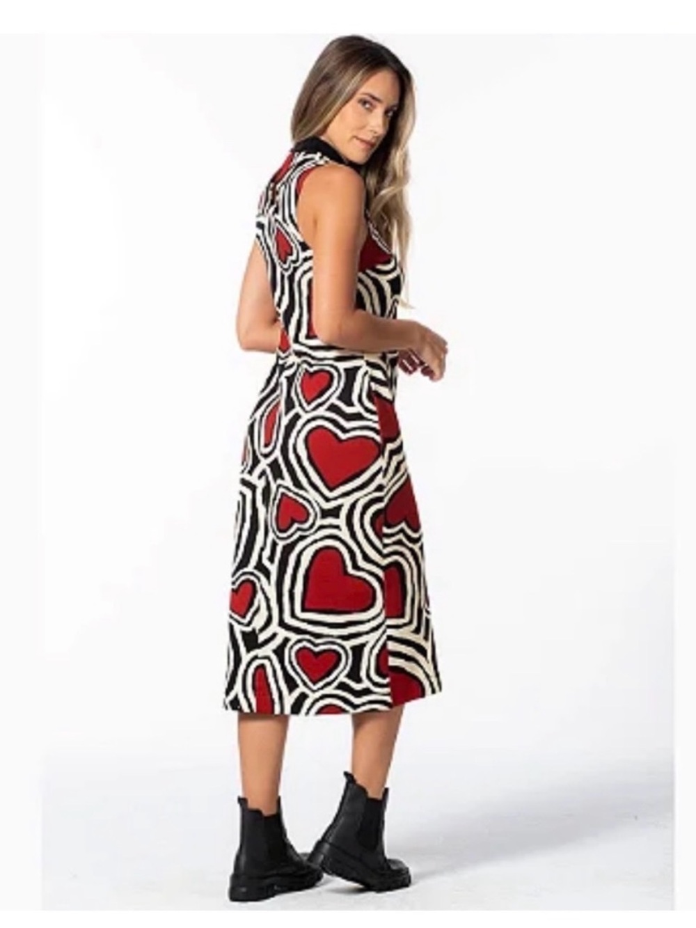 FARM Rio Red Heart Knit Midi Dress with Black & Cream Motif - Picture 2 of 3